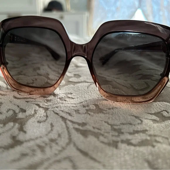 Dior | Accessories | Christian Dior Oversized Gradient  display picture 2